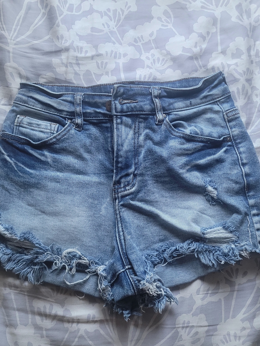 Women’s Distressed Denim Jean Shorts - Light Blue